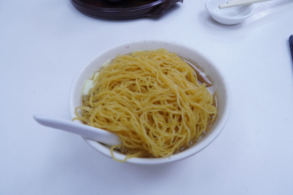 香港　エビワンタンメン