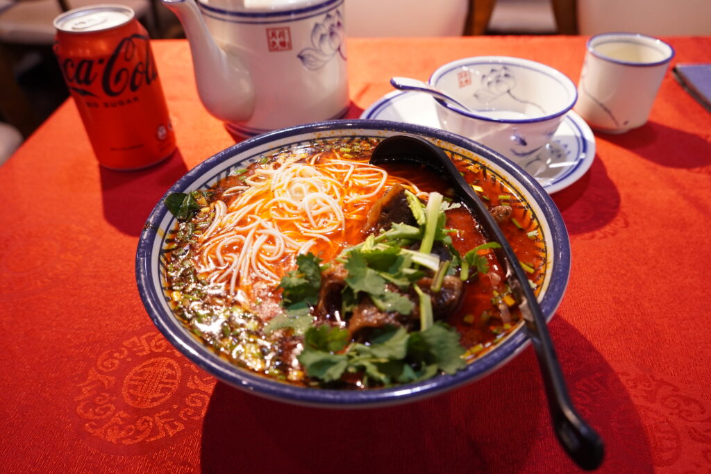 香港 四川ラーメン