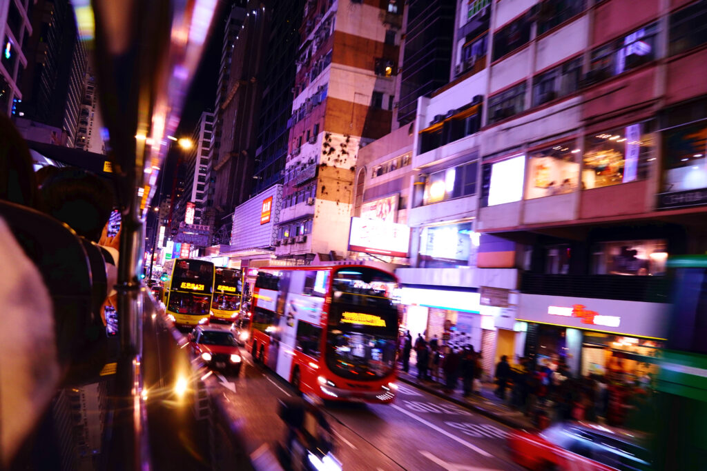 香港 オープントップバス 夜景