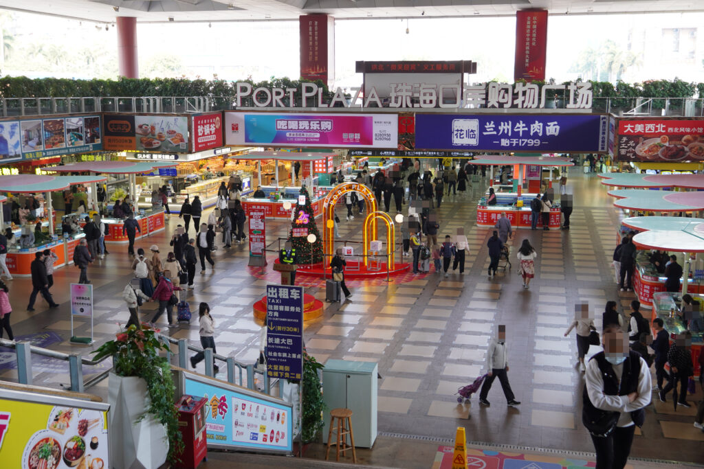 中国 珠海口岸広場